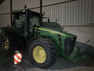 John Deere 8270R traktori ruohonleikkuri